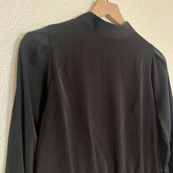 Banana Republic Factory Long Sleeve Cropped Open-Back Blouse - Picture 10 of 15